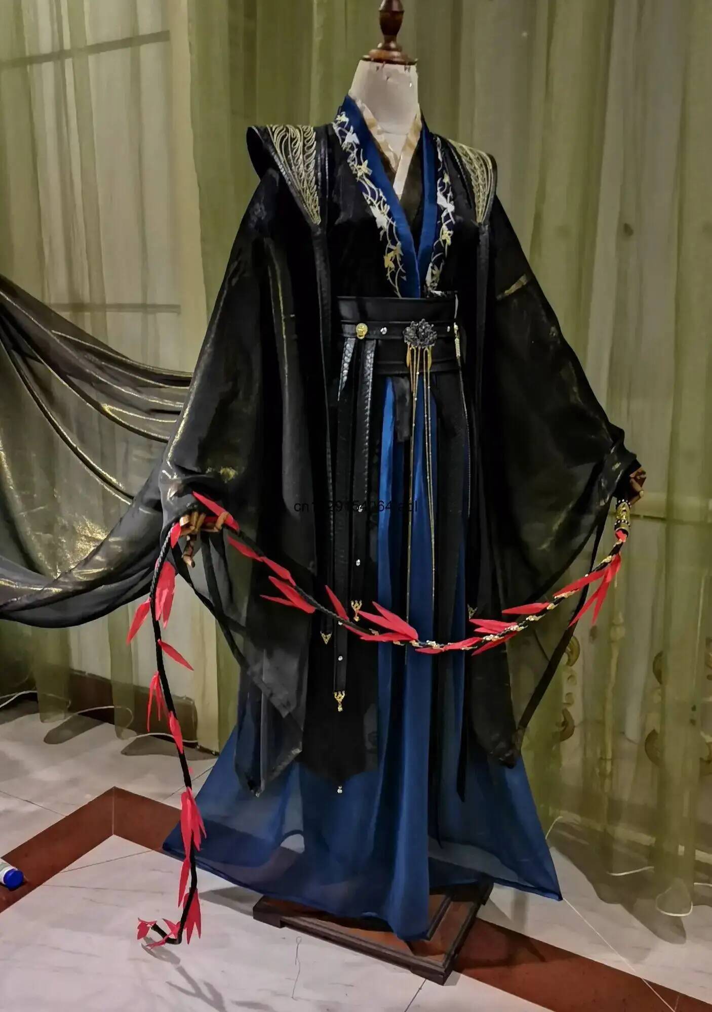  Mo Ran The Husky And His Whit - Anime Cosplay Cat 评论和价格
